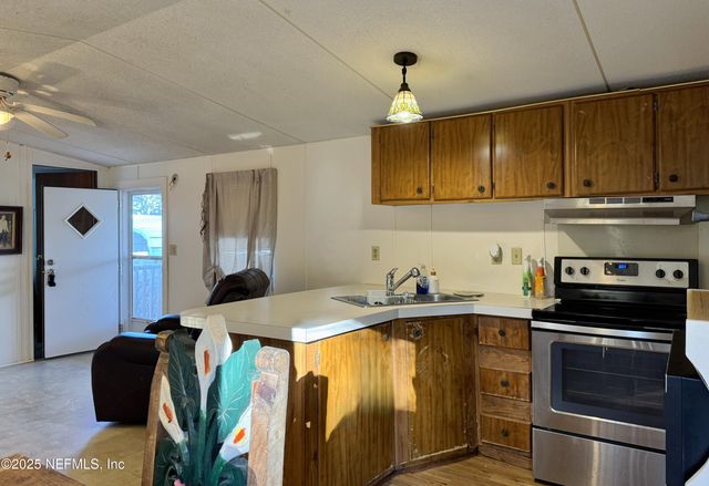 159 JEWEL Avenue, Interlachen, FL 32148