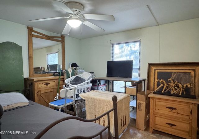 159 JEWEL Avenue, Interlachen, FL 32148