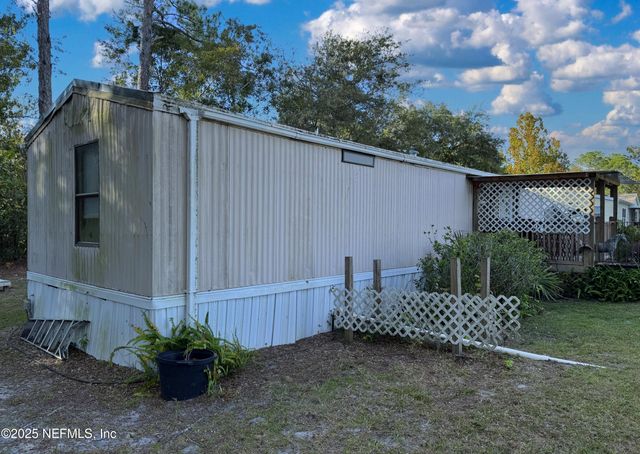 159 JEWEL Avenue, Interlachen, FL 32148