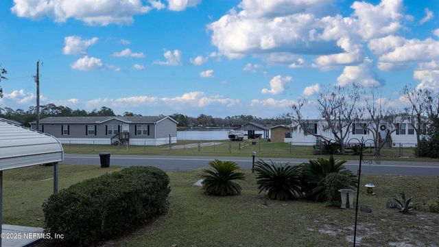 159 JEWEL Avenue, Interlachen, FL 32148