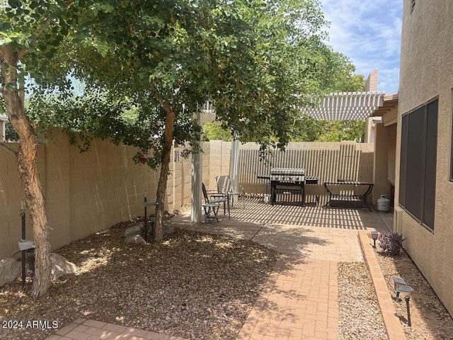 18802 N 44th Place, Phoenix, AZ 85050