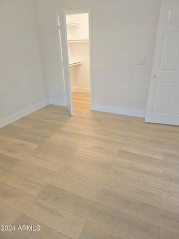 18802 N 44th Place, Phoenix, AZ 85050