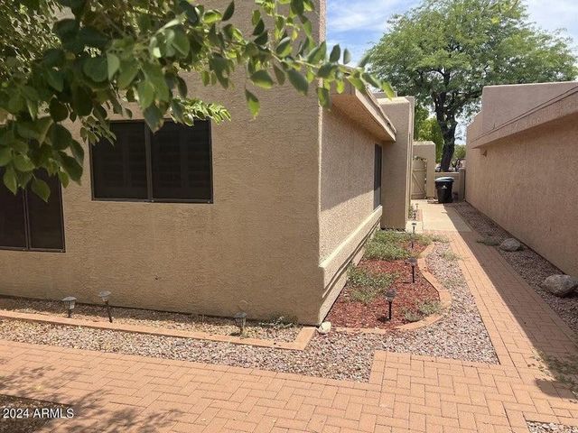 18802 N 44th Place, Phoenix, AZ 85050