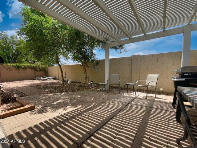 18802 N 44th Place, Phoenix, AZ 85050