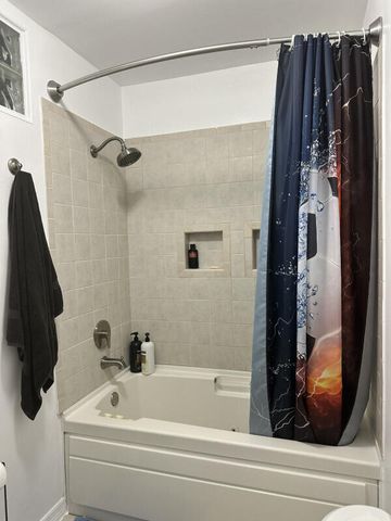 6940 Plantation Road, Plantation, FL 33317