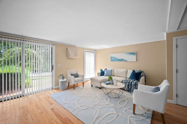 23 Cusack Rd Unit 29, Hampton, NH 03842