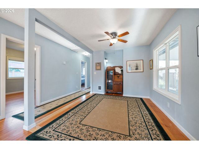 3108 E 28TH St, Vancouver, WA 98661