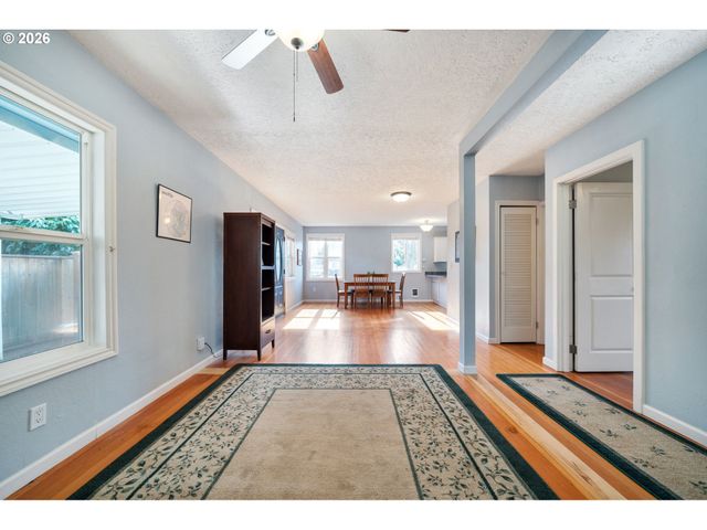 3108 E 28TH St, Vancouver, WA 98661