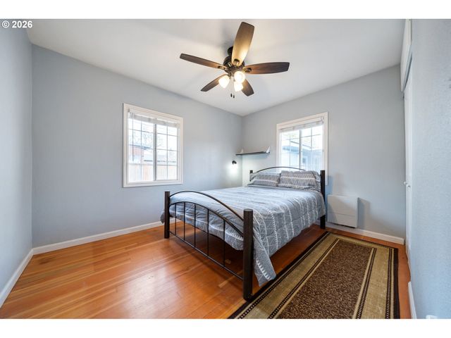 3108 E 28TH St, Vancouver, WA 98661