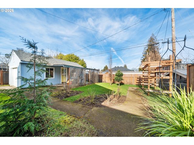 3108 E 28TH St, Vancouver, WA 98661