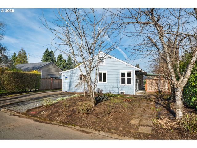 3108 E 28TH St, Vancouver, WA 98661
