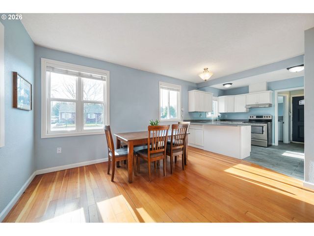 3108 E 28TH St, Vancouver, WA 98661