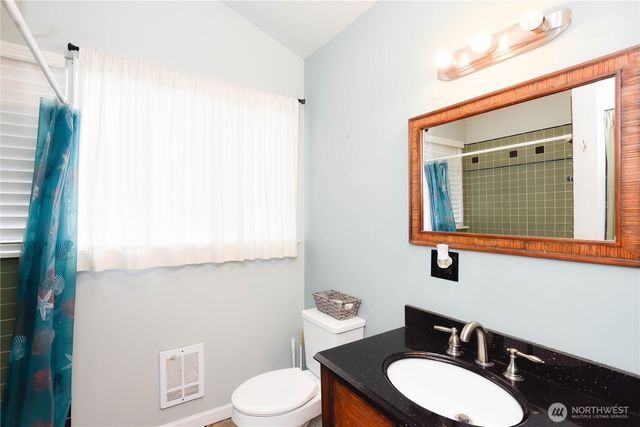 1407 Cedar Avenue, Marysville, WA 98270