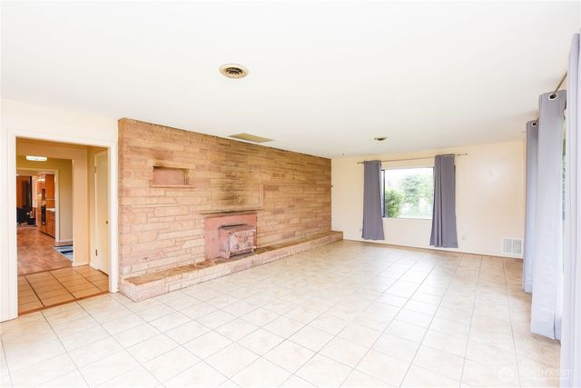 1407 Cedar Avenue, Marysville, WA 98270