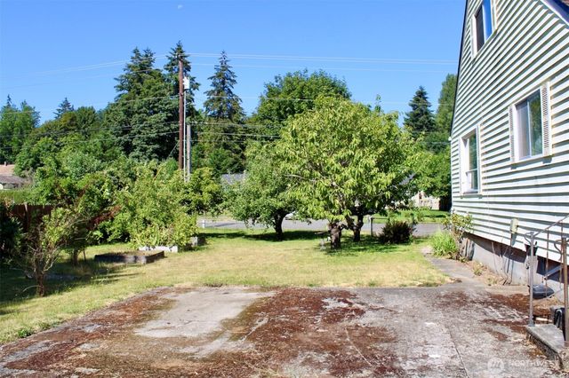 1734 Snyder Avenue, Bremerton, WA 98312