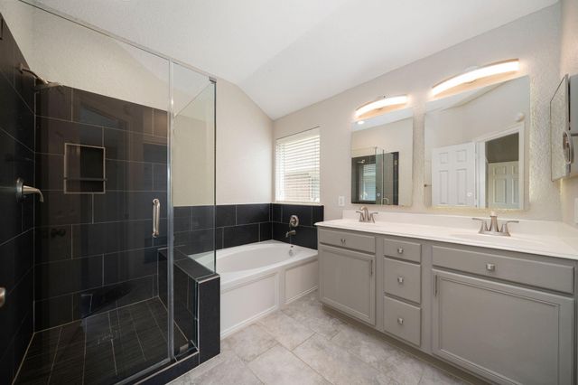 11138 Overland Trail Drive, Richmond, TX 77406