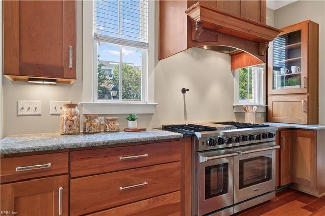 9516 26th Bay ST, Norfolk, VA 23518