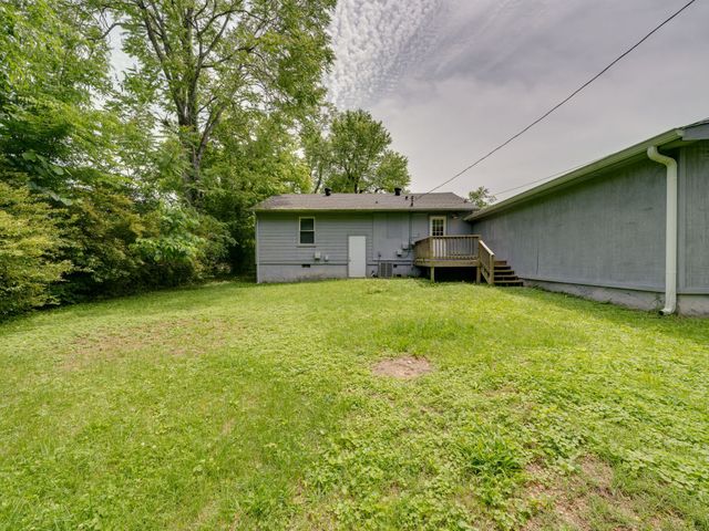 182 Sunset Ct, Clarksville, TN 37042