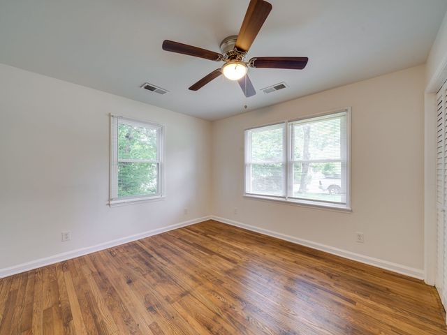 182 Sunset Ct, Clarksville, TN 37042