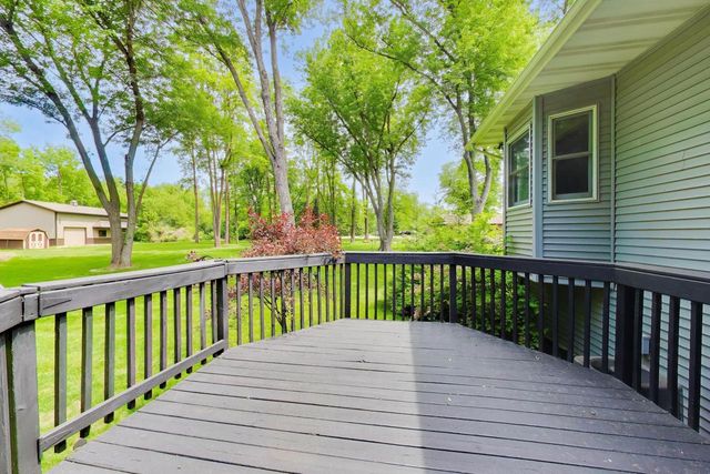 9770 276th AVENUE, Trevor, WI 53179