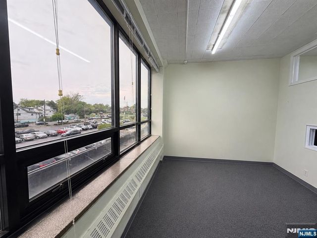 1051 Bloomfield Avenue 11B, Clifton, NJ 07012