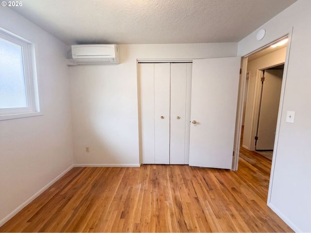 3910 Se 71ST Ave, Portland, OR 97206