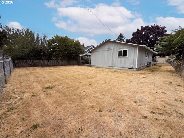 3910 Se 71ST Ave, Portland, OR 97206