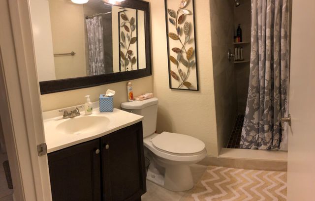 9300 SW 8th Street 101, Boca Raton, FL 33428