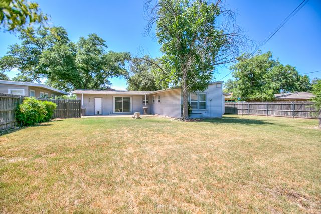 2811 W Twohig Avenue, San Angelo, TX 76901