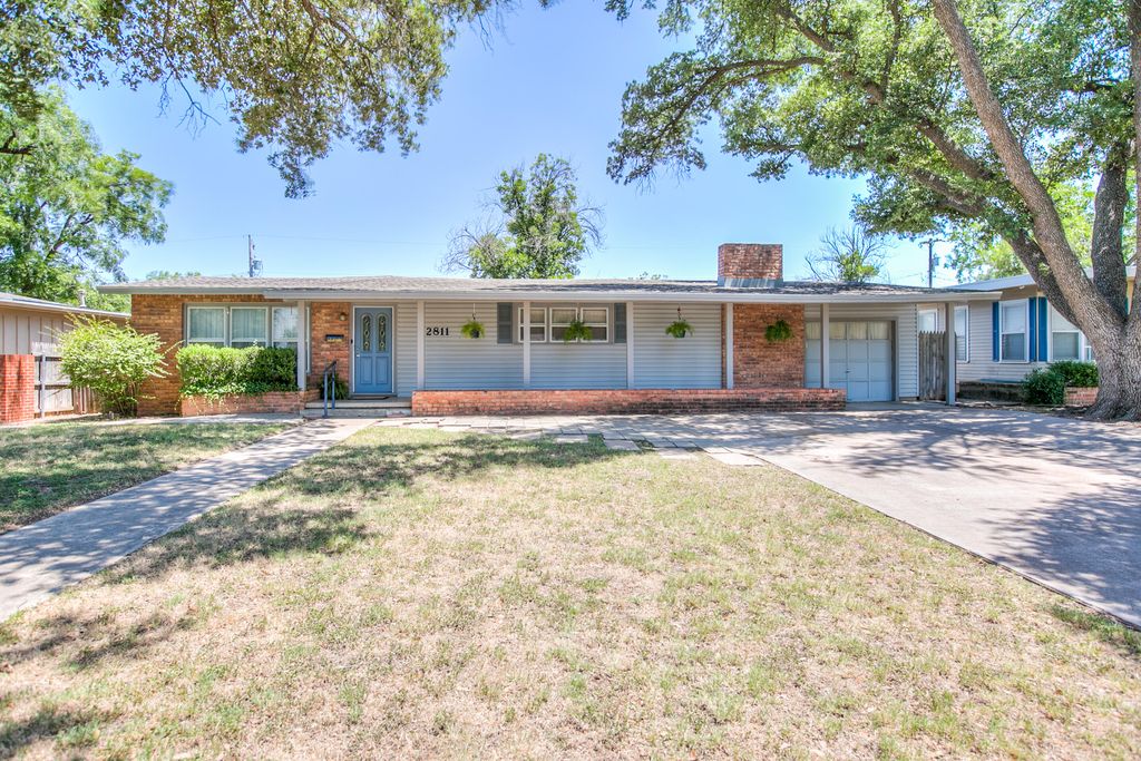 Image 1 of property listing at 2811 W Twohig Avenue, San Angelo, TX 76901