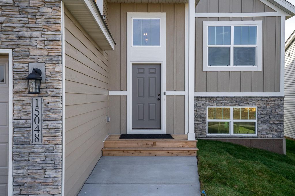 2441 Greenbriar Lane, Buffalo, MN 55313