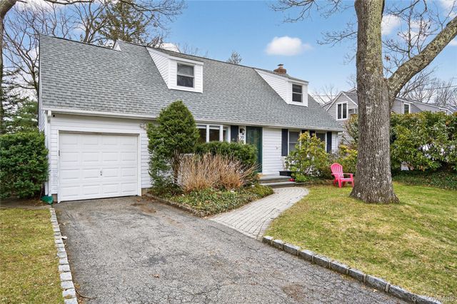 20 Marlboro Drive, South Huntington, NY 11743