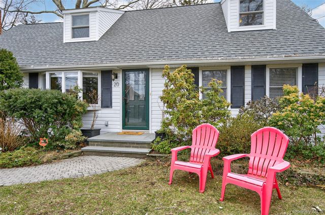 20 Marlboro Drive, South Huntington, NY 11743