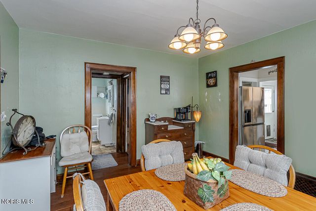 3917 Almeda Drive, Toledo, OH 43612