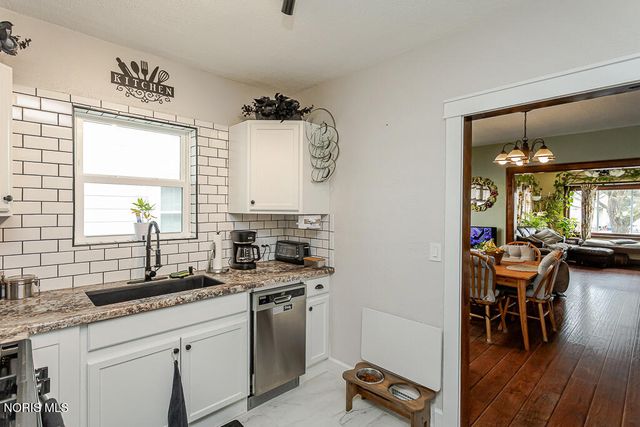 3917 Almeda Drive, Toledo, OH 43612