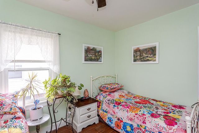 3917 Almeda Drive, Toledo, OH 43612