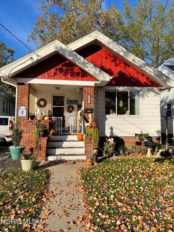 3917 Almeda Drive, Toledo, OH 43612