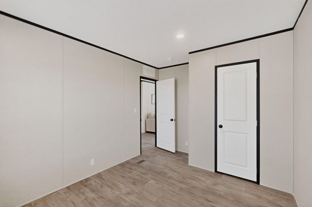 1605 2nd Avenue NW, Rio Rancho, NM 87124