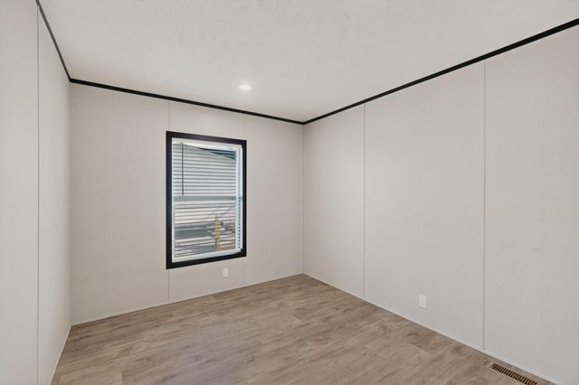 1605 2nd Avenue NW, Rio Rancho, NM 87124