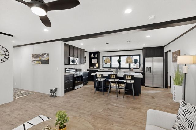 1605 2nd Avenue NW, Rio Rancho, NM 87124