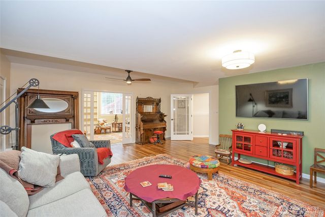 24610 110th Avenue E, Graham, WA 98338