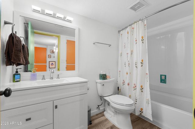 202 E RUTH Avenue 2, Phoenix, AZ 85020