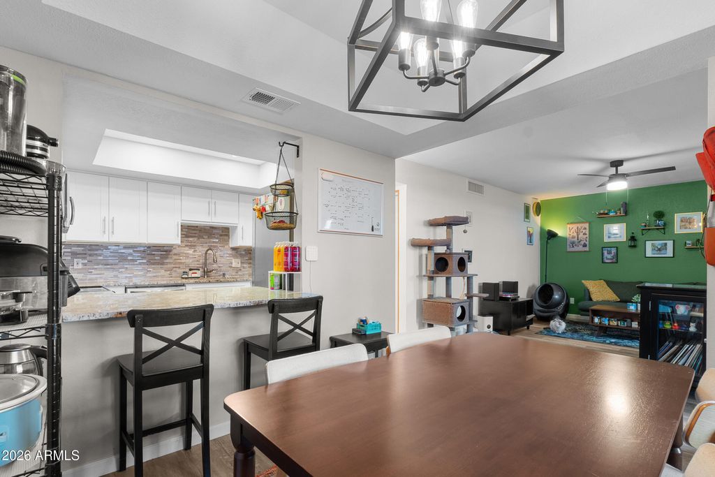 202 E RUTH Avenue 2, Phoenix, AZ 85020 — photo 5