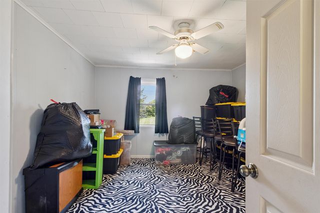 522 E Saginaw Street, Saint Louis, MI 48880