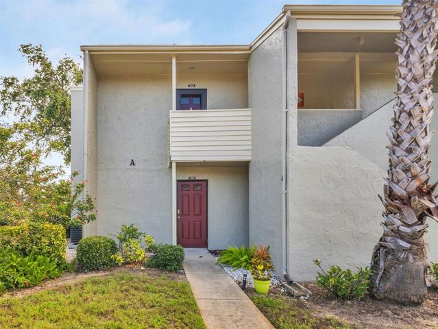 401 WINDRUSH BAY DRIVE, Tarpon Springs, FL 34689