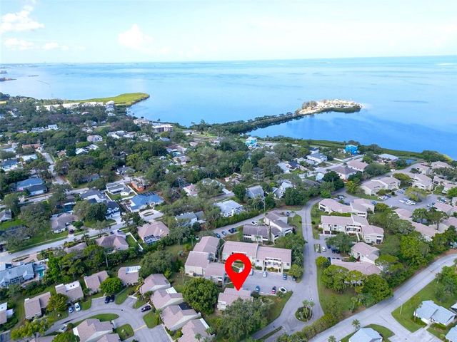 401 WINDRUSH BAY DRIVE, Tarpon Springs, FL 34689