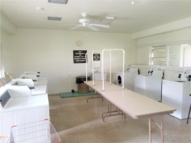 401 WINDRUSH BAY DRIVE, Tarpon Springs, FL 34689