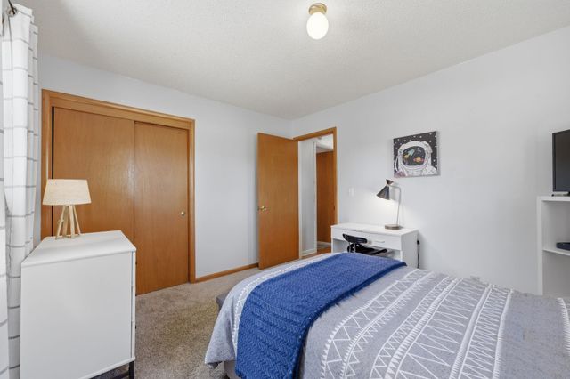 343 N Acadia, Wichita, KS 67212