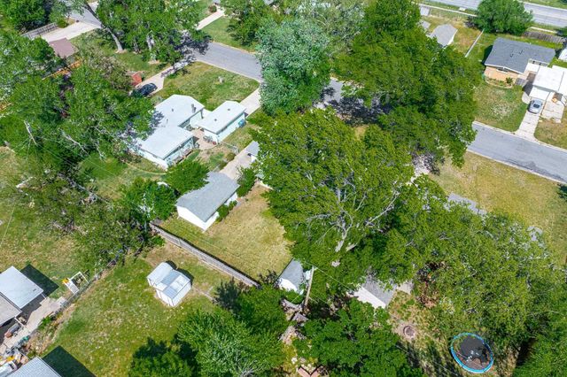 343 N Acadia, Wichita, KS 67212
