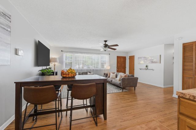 343 N Acadia, Wichita, KS 67212
